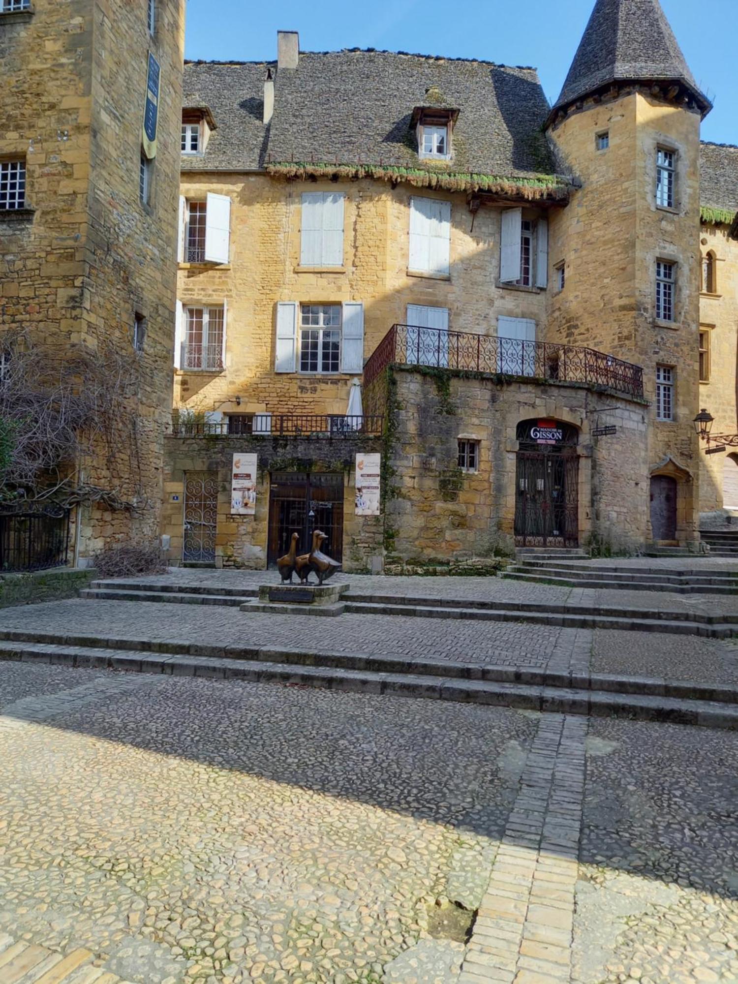 Appartement Centre Medieval Le Boudoir De Marie Sarlat-la-Caneda Luaran gambar