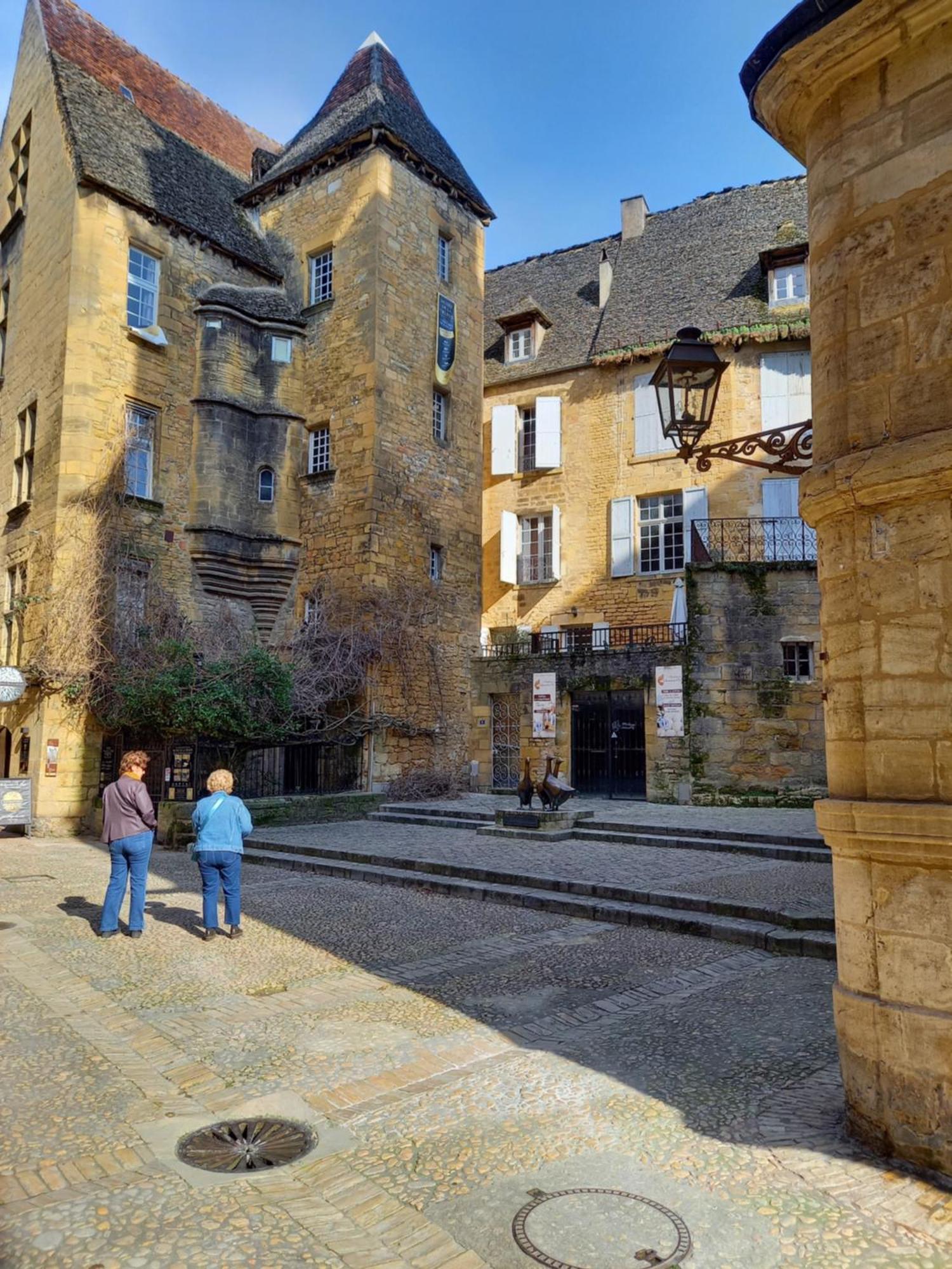 Appartement Centre Medieval Le Boudoir De Marie Sarlat-la-Caneda Luaran gambar