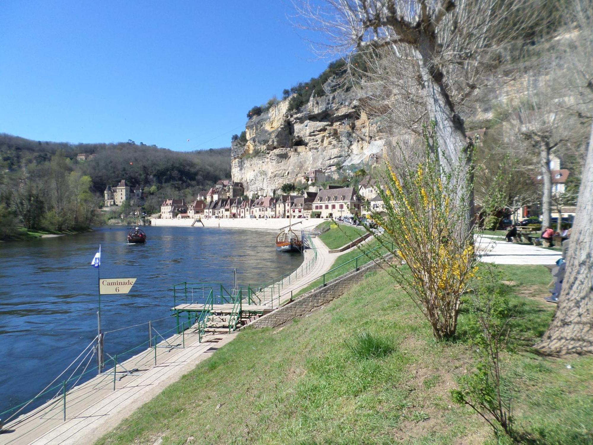 Appartement Centre Medieval Le Boudoir De Marie Sarlat-la-Caneda Luaran gambar